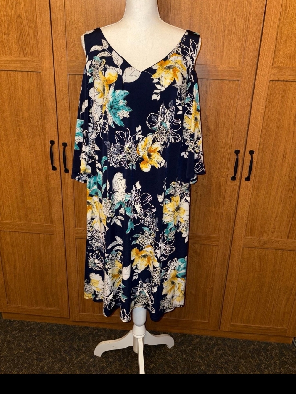 Women's Navy Floral Cold-Shoulder Dress By Connectef Apparel